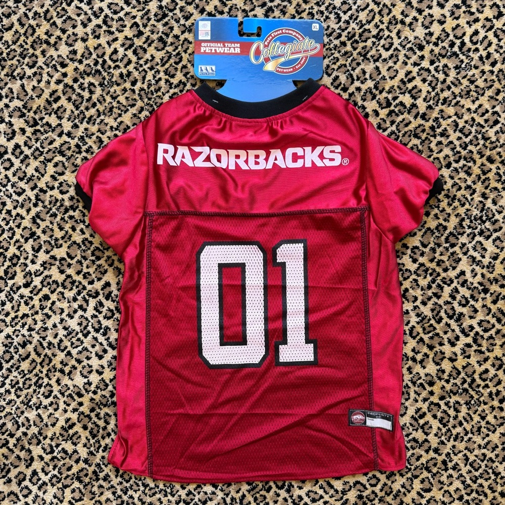 Arkansas Razorbacks dog jersey (XL) (NWT)